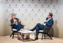 DIALOG mit Xenia Hausner