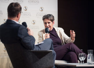 DIALOG mit Sabine Herlitschka